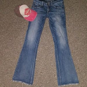 AE Artist jeans